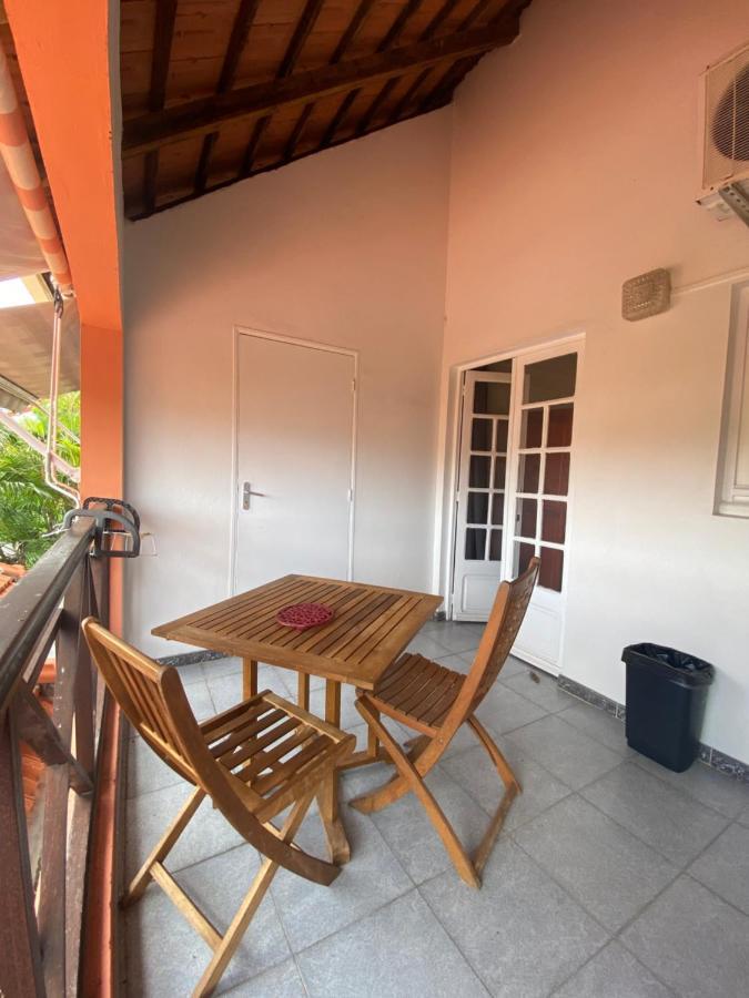 Residence Bel'Soleil Sainte-Anne Bagian luar foto