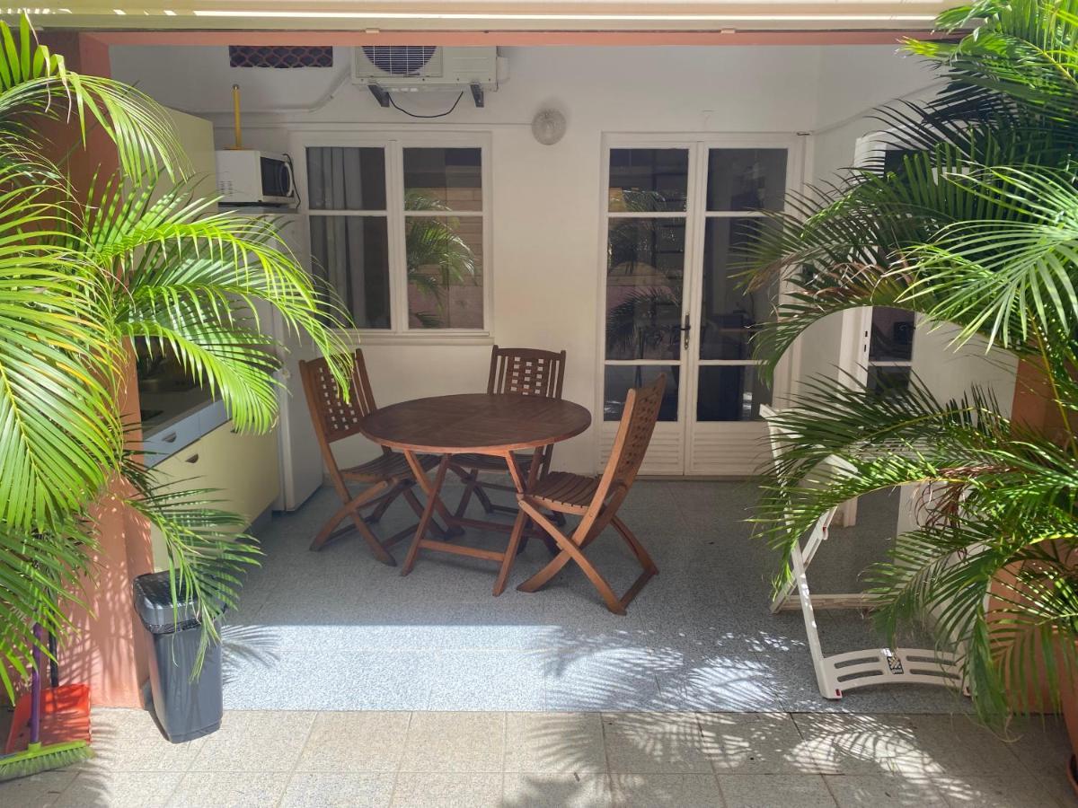 Residence Bel'Soleil Sainte-Anne Bagian luar foto