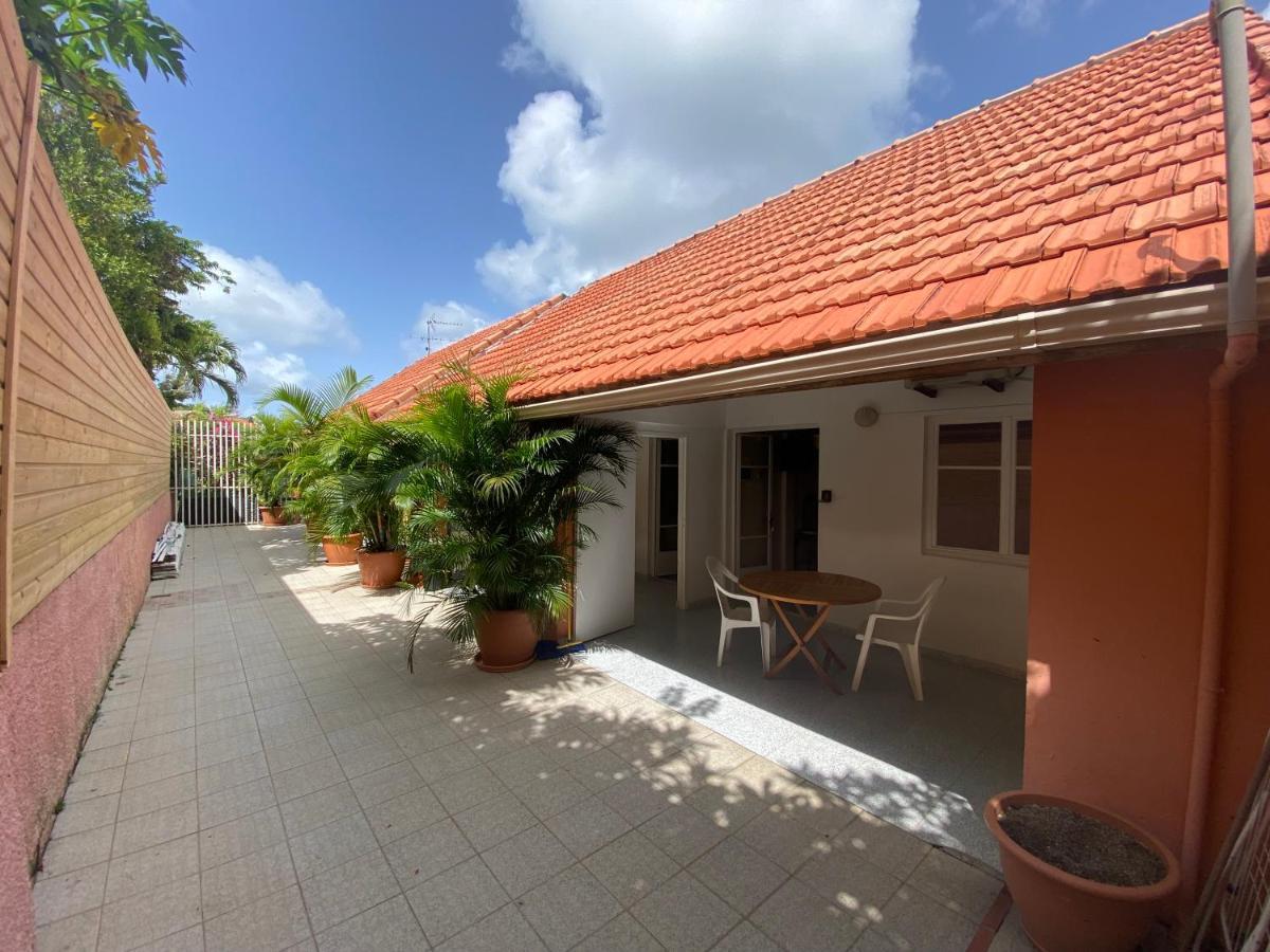Residence Bel'Soleil Sainte-Anne Bagian luar foto