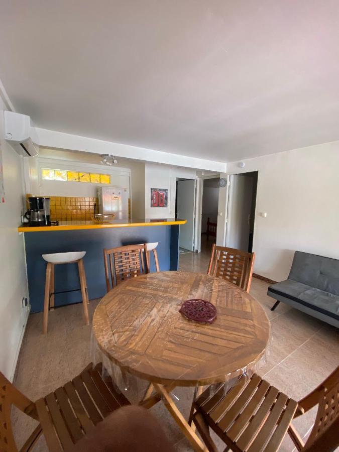 Residence Bel'Soleil Sainte-Anne Bagian luar foto